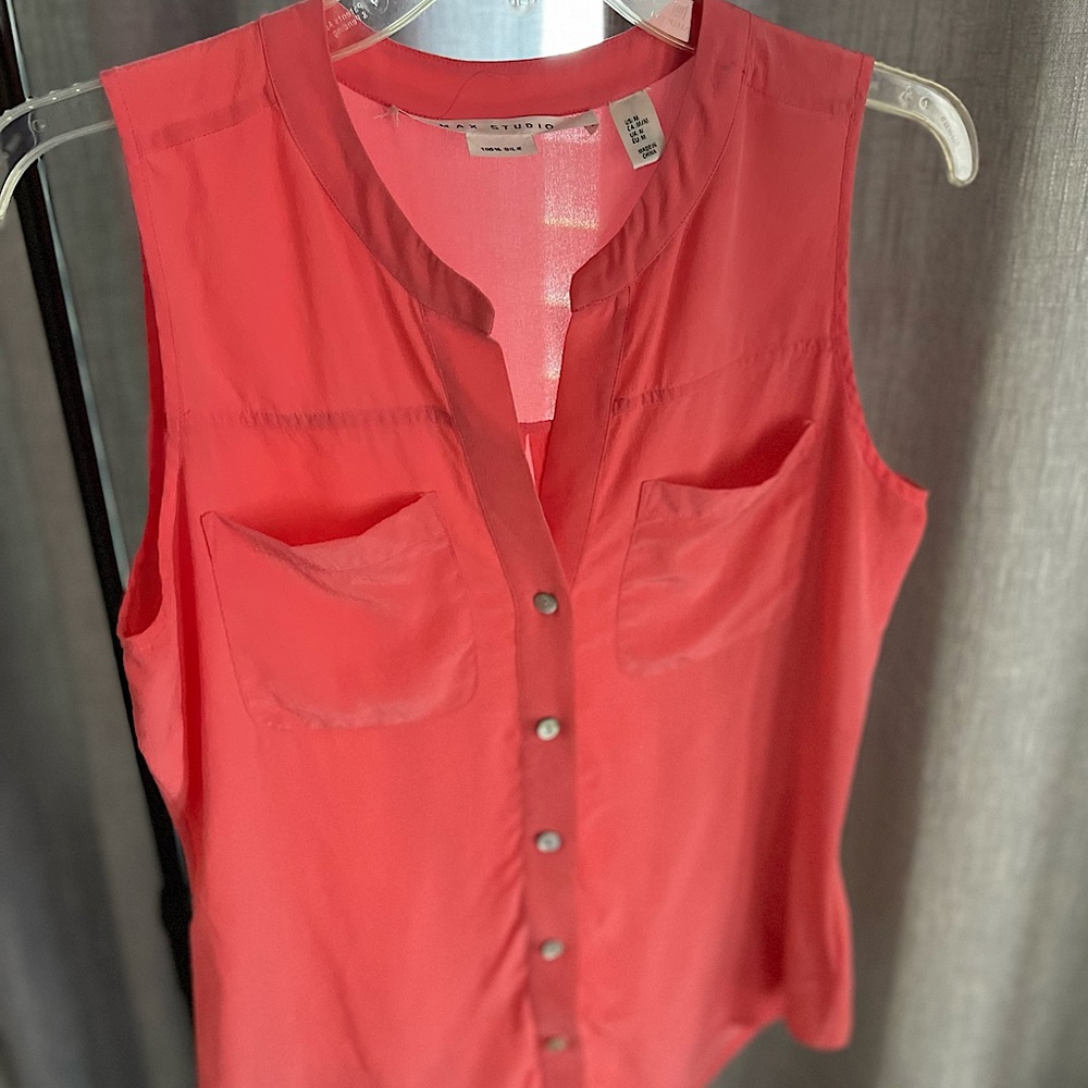 Max Studio M hot pink 100%silk button up sleeveless blouse